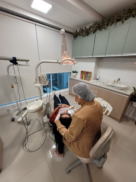 Foto 2 de Drª Rosilene Leite - Cirurgião-dentista/ Odontologia especializada.