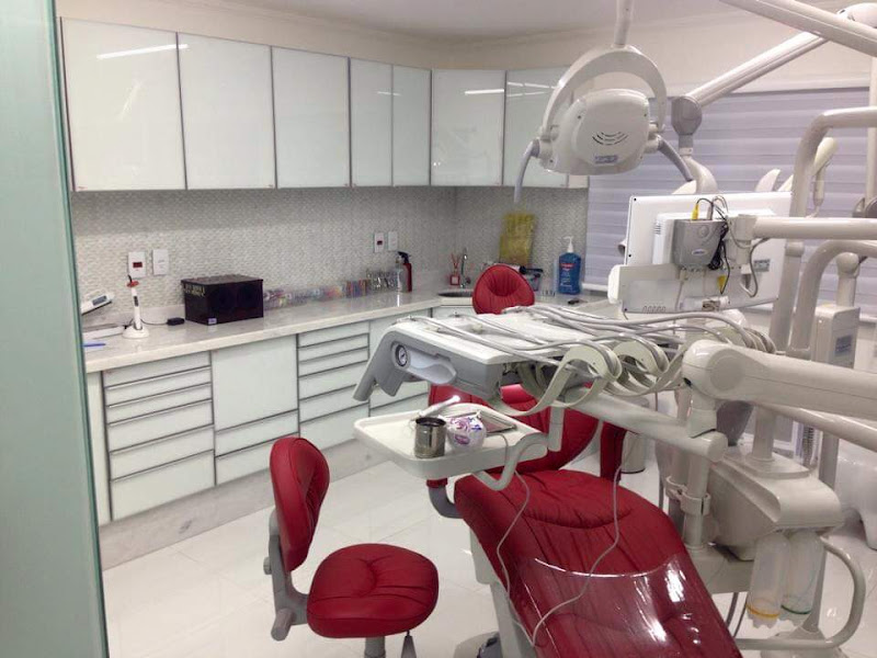 Foto 10 de Dr. Rullian Implantes