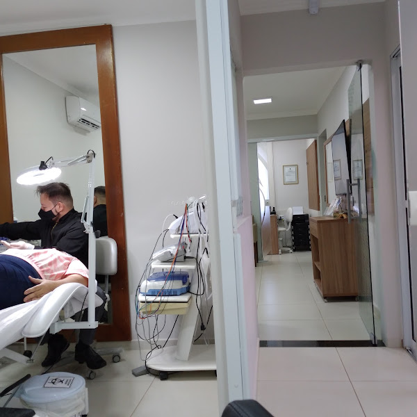 Foto 2 de Dr: Salvador de Jesus Donega, Clínica Estética Avançada e Saúde