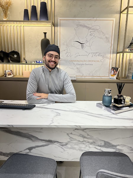 Foto 2 de Dr. Samuel Thobias - Odontologia e Harmonização Orofacial