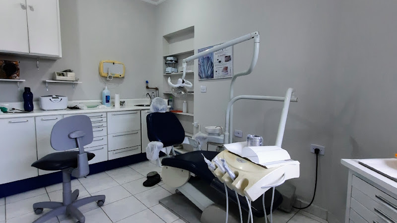 Foto 2 de Dr. Sebastião Almeida - Cirurgião Dentista