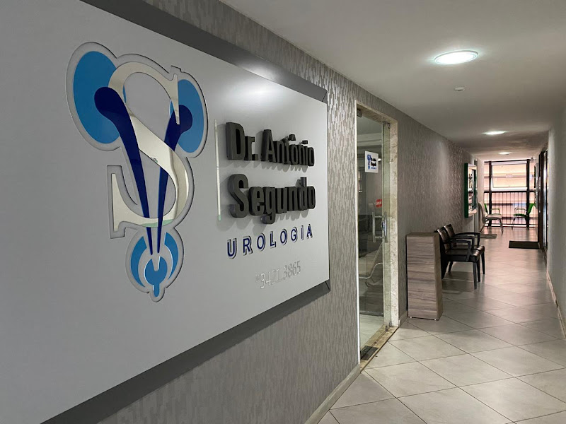 Foto 3 de DR. SEGUNDO - UROLOGISTA