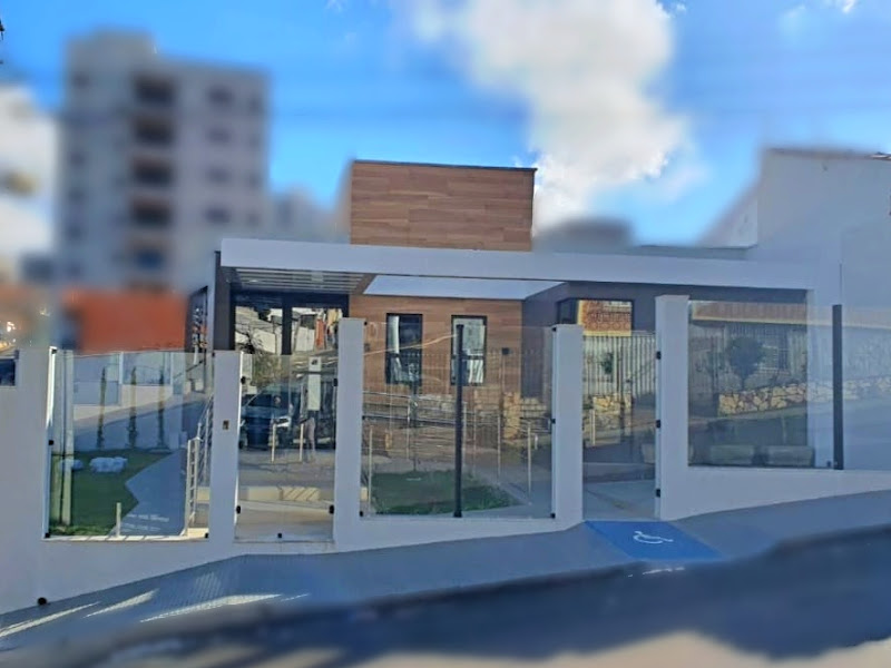 Foto 2 de Dr. Sérgio Caetano - Dentista, Periodontista e Implantodontista