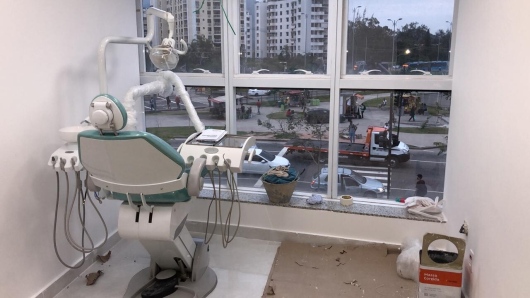 Foto 2 de Dr. Silvio Sence, Dentista