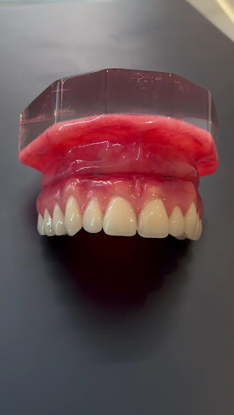 Foto 3 de Dr. Tácio Lyra - Cirurgião Bucomaxilo e Implante Dentário