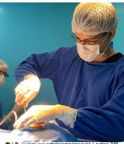 Foto 3 de Dr. Tasso Assuero - Cirurgia Bucomaxilo e Implantes Dentários