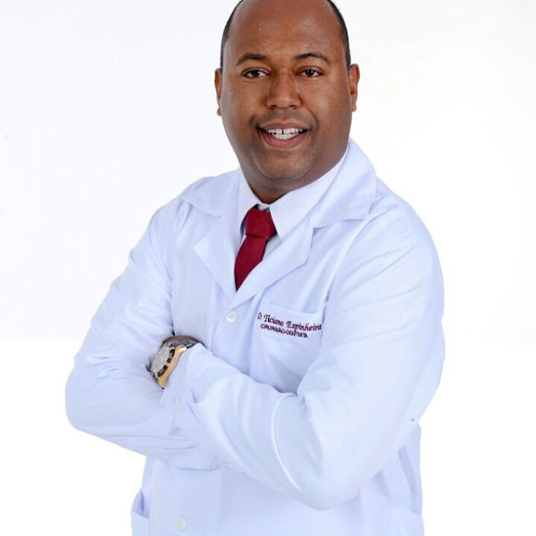 Foto 3 de Dr Ticiano Xavier | Implantodontista