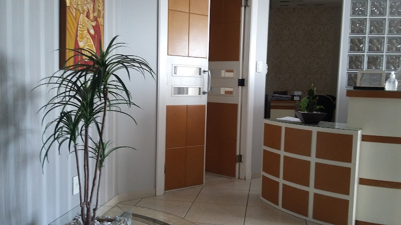 Foto 3 de Dr. Tony Thimóteo Odontologia Especializada