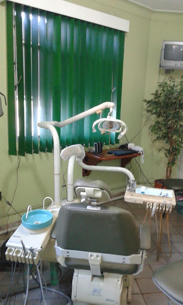 Foto de Dr Victor Granthon Clinica Odontológica
