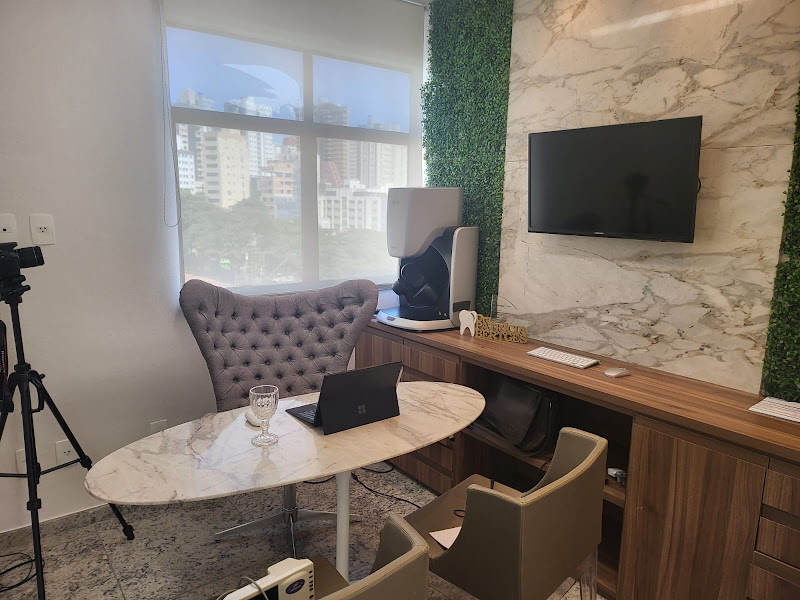 Foto 2 de Dr. Vinícius Araujo