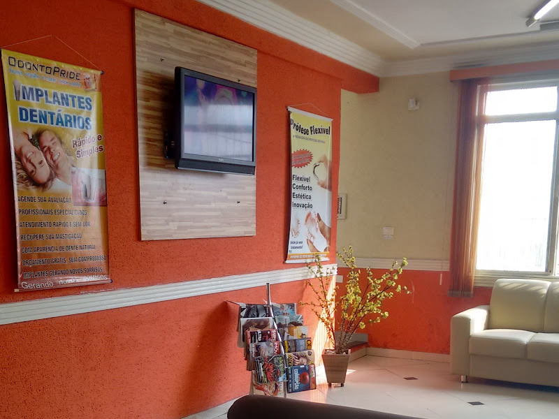 Foto 2 de Dr Vinícius Rodrigues - cirurgião-dentista