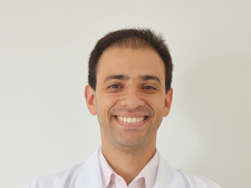 Foto 3 de Dr. Vinicius Silva