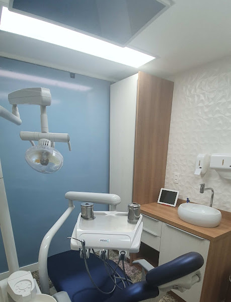 Foto 2 de Dr. Vinicius Souza | Dentista Icaraí