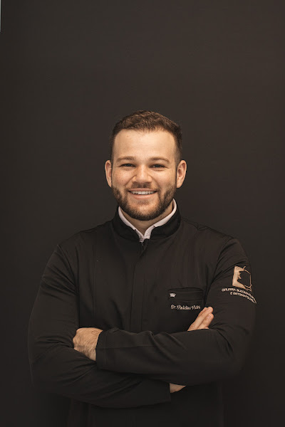 Foto 2 de Dr Vinícius Vieira Belarmino da Silva - Bucomaxilofacial