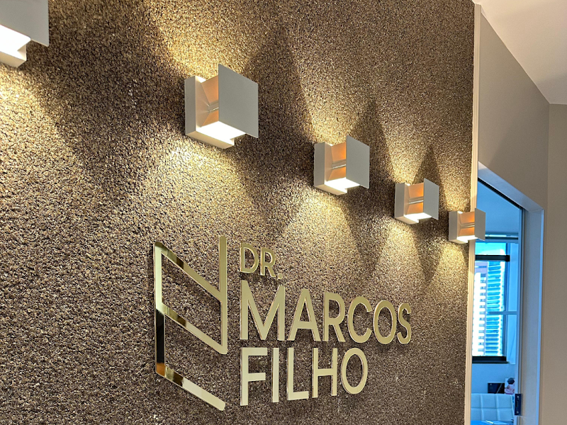 Foto 3 de Dr. Virgílio Freitas - Harmonização Orofacial e Estética Dental