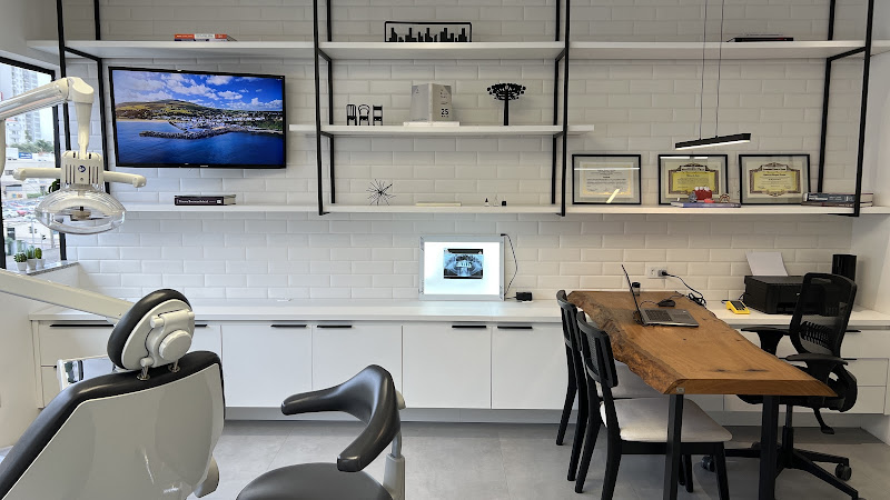 Foto 2 de Dr. Vitor Ferreira Bucomaxilo e Estomatologia