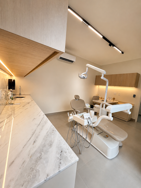Foto 3 de Dr. Vitor Tebar Prata - Dentista São José do Rio Preto