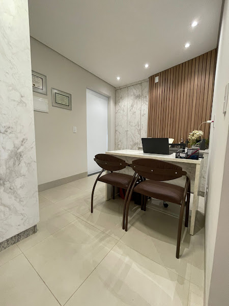 Foto 2 de Dr Yuri Goulart Cirurgião dentista