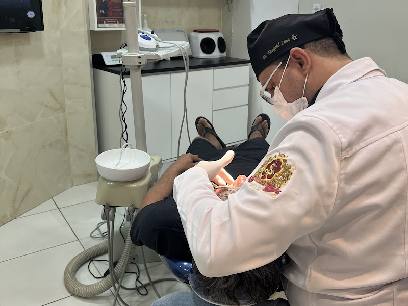 Foto 3 de Dr. Zedequias Lima