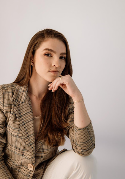 Foto 2 de Dra. Adriana Cecon - Cirurgia e Traumatologia Bucomaxilofacial