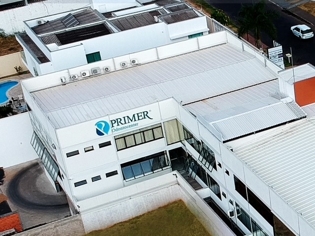 Foto 3 de Dra. Adriana Fernandes - Facetas em Resina em Uberlândia l Harmonização Orofacial l Tratamento de Bruxismo Uberlândia