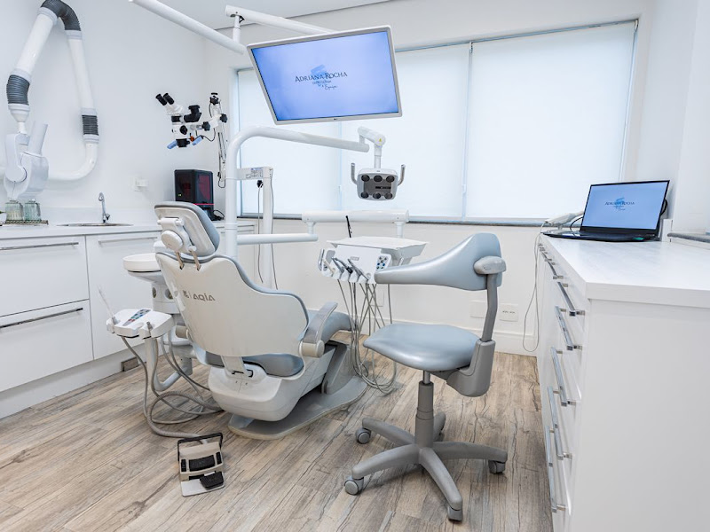 Foto de Dra Adriana Rocha Odontologia Especializada