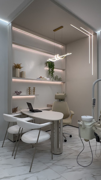 Foto 3 de Dra. Adrieli Mireli - Dentista Porto Velho