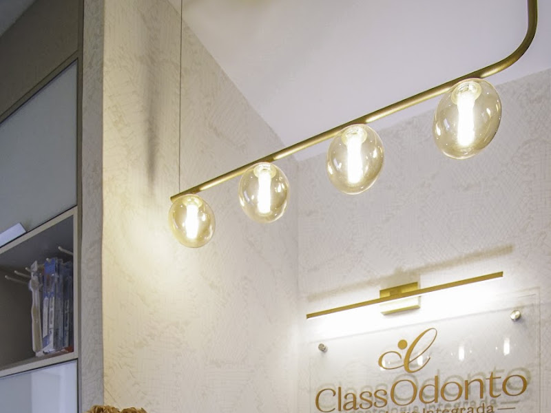 Foto 10 de Dra. Ágatha Claussen - Ortodontia e Odontologia Especializada