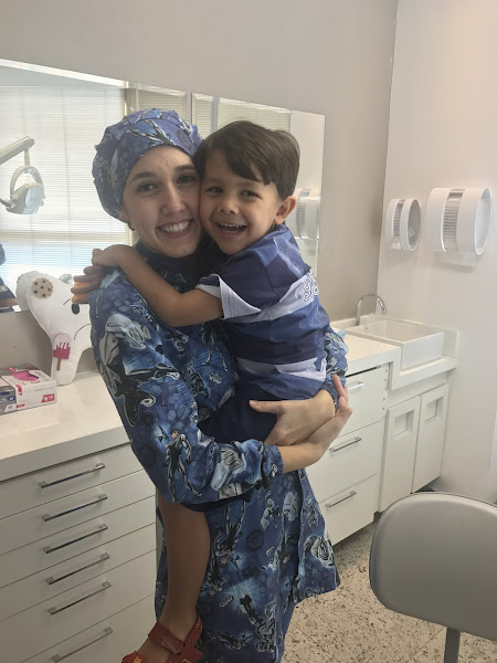 Foto 2 de Dra. Aíla Caraciolo - Odontopediatra