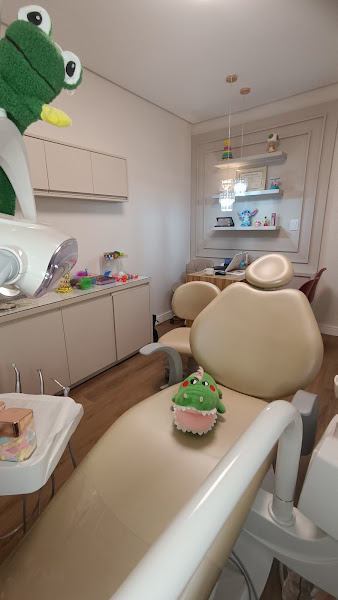 Foto 3 de Dra. Alana Bortolini - Dentista para Crianças e Bebês em Bento Gonçalves