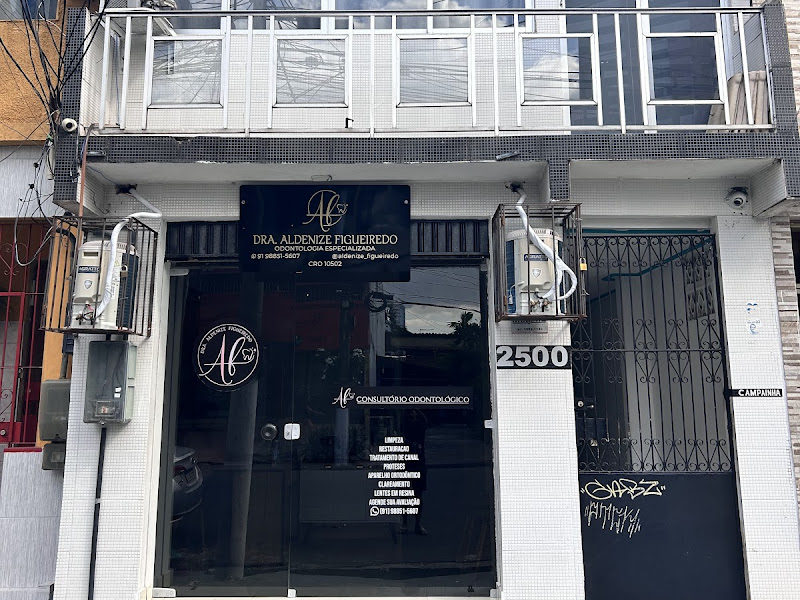 Foto de Dra. Aldenize Figueiredo