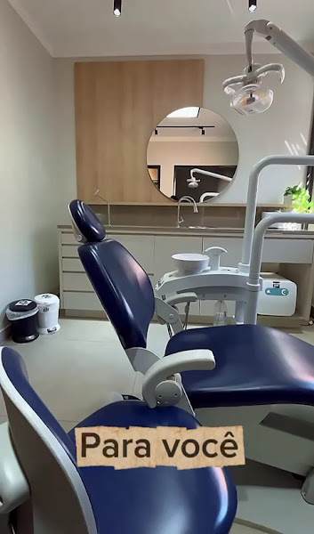 Foto 3 de Dra Ale Martins - Dentista em Barão Geraldo Campinas