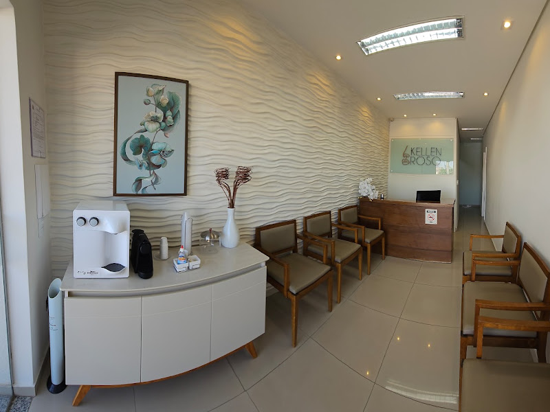 Foto 2 de Dra. Alessandra R. Derogis, Dentista