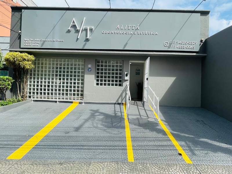 Foto 2 de Dra. Aletėa Monteiro da Mota - Dentista