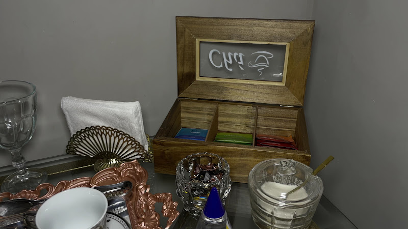 Foto 3 de DRA ALGIANE REIS - Harmonização e Facial Ortodontia - Bairro União BH