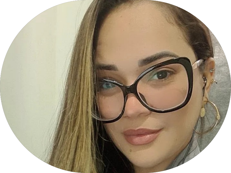 Foto 3 de Dra. Alice Melo Amaral - Lentes de contato dental em Ipatinga