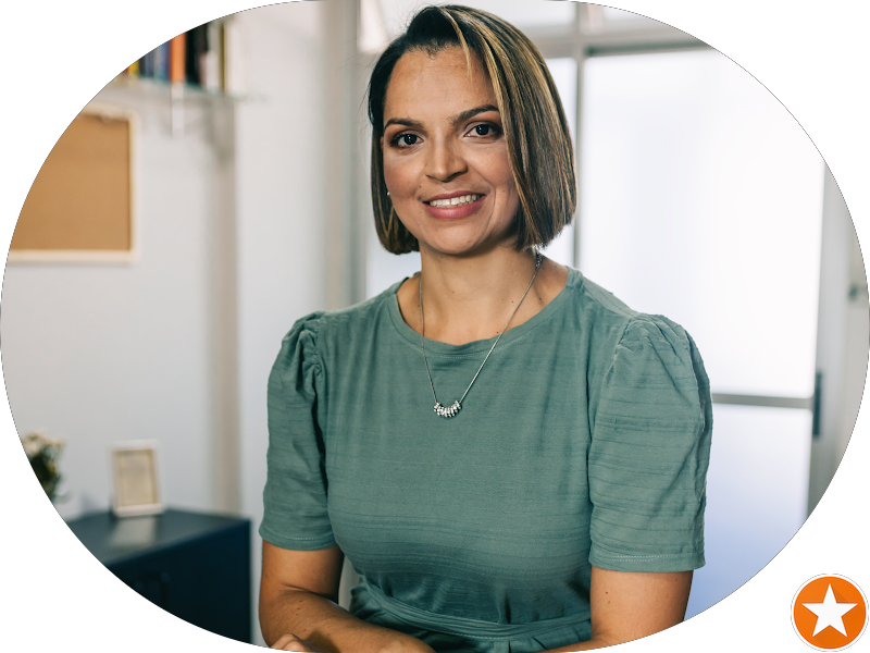 Foto 5 de DRA ALINE BARACKAT - EXCELÊNCIA EM ODONTOLOGIA E HARMONIZAÇÃO FACIAL (UNIDADE PAMPULHA) - Dra Aline Barackat