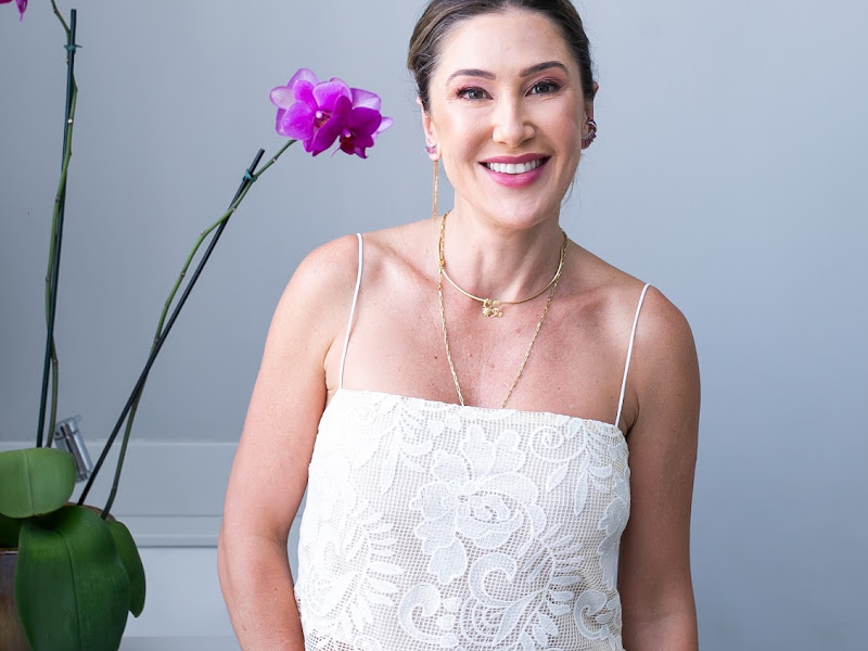 Foto de Dra. Aline Bernardina