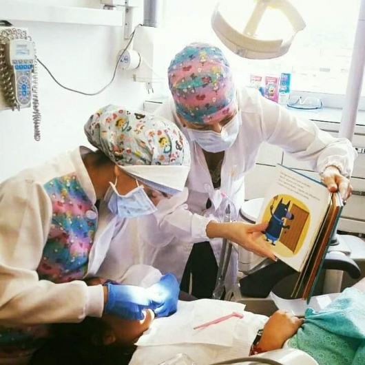 Foto 3 de Dra. Aline Bonates Almeida