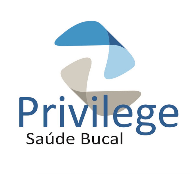 Foto de Dra. Aline Bravim - Ortodontista ( Clinica Privilege Saúde Bucal)