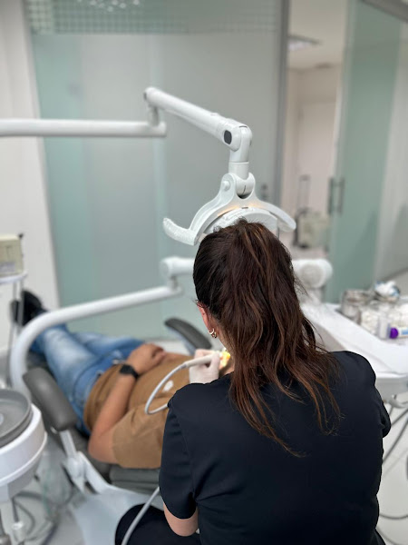 Foto 3 de Dra. Aline Eloy - Odontologia e Harmonização Orofacial