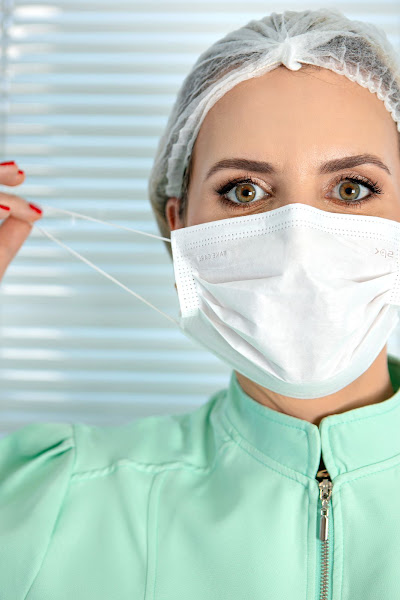 Foto 2 de Dra. Aline Luquini Hiebl - Especialista em Ortodontia - Dentista - Vila Nova/Joinville SC