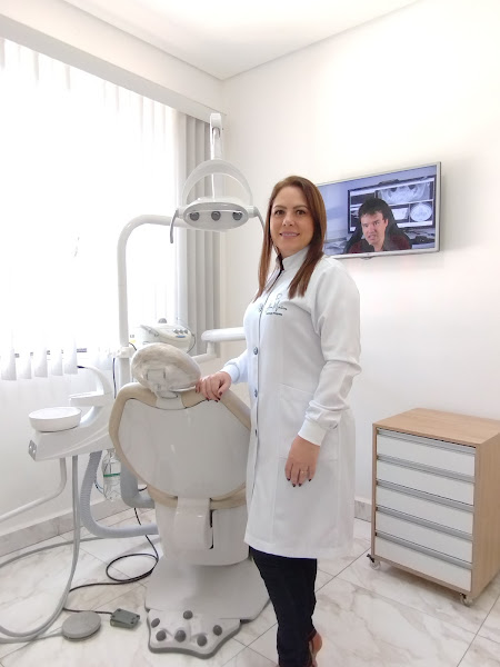 Foto 3 de Dra. Aline Martins - Consultório odontológico