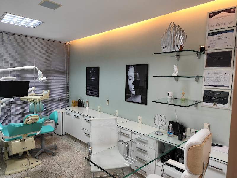 Foto 2 de Dra Aline Rocha - Odontologia Avançada e Estética Integrada