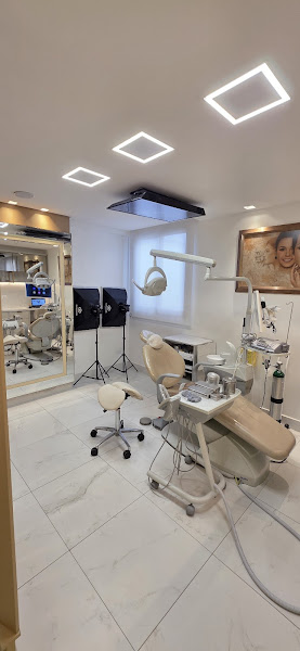 Foto 3 de Dra. Aline Táthila