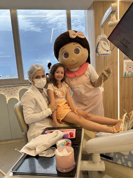 Foto 2 de Dra. Alline - Odontopediatra