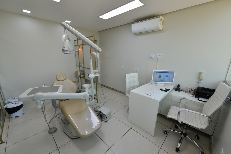 Foto 2 de Dra Alynne Mendonça