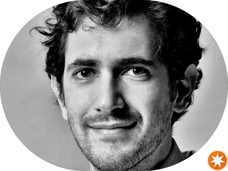 Foto 2 de Dra Amália C. Vaz de Carvalho - The Smile expert - Odontologia