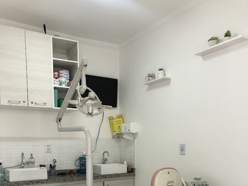 Foto 8 de Dra. Amanda Andrade | Dentista | Mogi das Cruzes