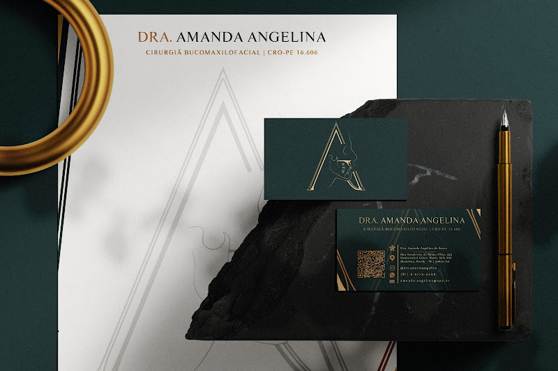 Foto 3 de Dra. Amanda Angelina - Bucomaxilofacial - Cirurgia Ortognatica - Reconstrução do maxilar - Remoção dos sisos - Disfunção ATM